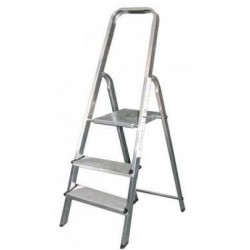 Стремянка алюминиевая, 3 ступени (0,6м) Стремянка алюминиевая, 3 ступени (0,6м)