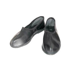 Тапочки закрытые (юфть, микропора)